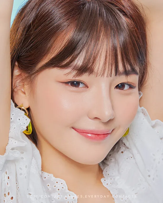 OLENS Eyeteen Choco 規格與細節 - 展現細緻的點狀印染技術與通透質感