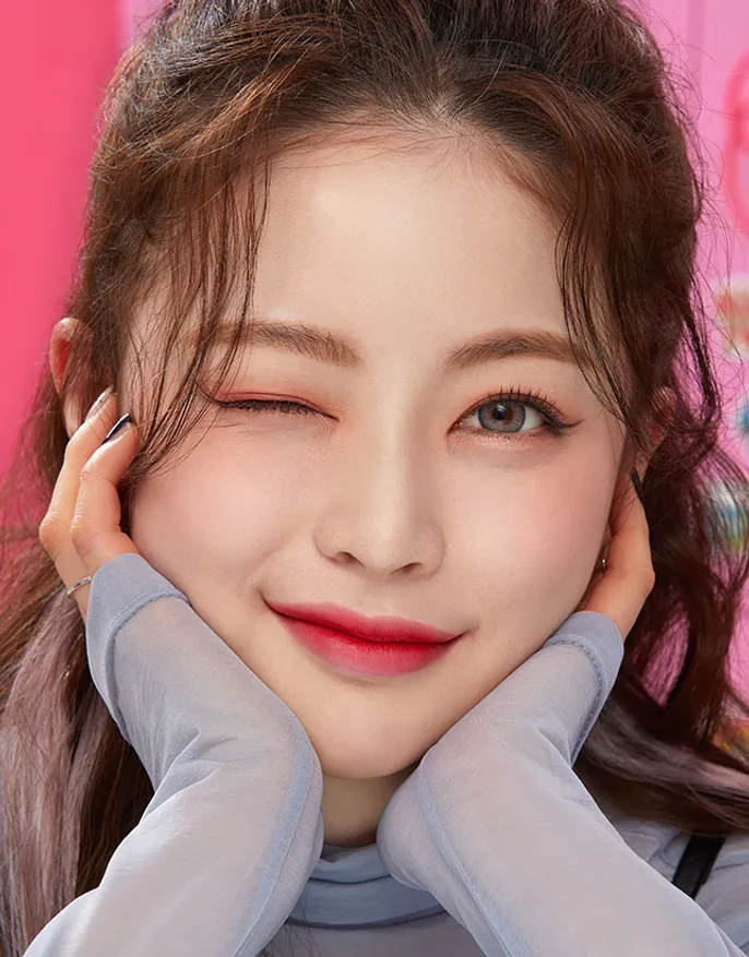 OLENS Tika 3Con Gray 鏡片近細節展現 - 漩渦三色分層技術與深灰色外圈