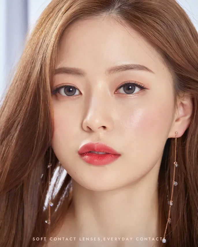 OLENS Vivi Ring Gray 散光版 - 專為散光人設計的奶油灰小直徑美瞳,實現清晰與美感並存