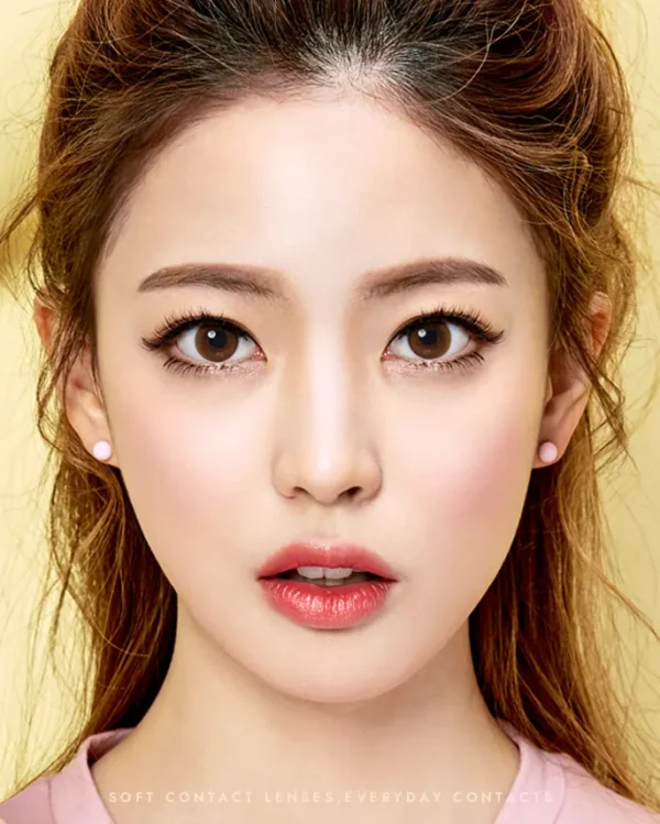 OLENS-Chuing-Brown-焦糖色系美瞳對比-搭配淺髮色或顯白妝容效果